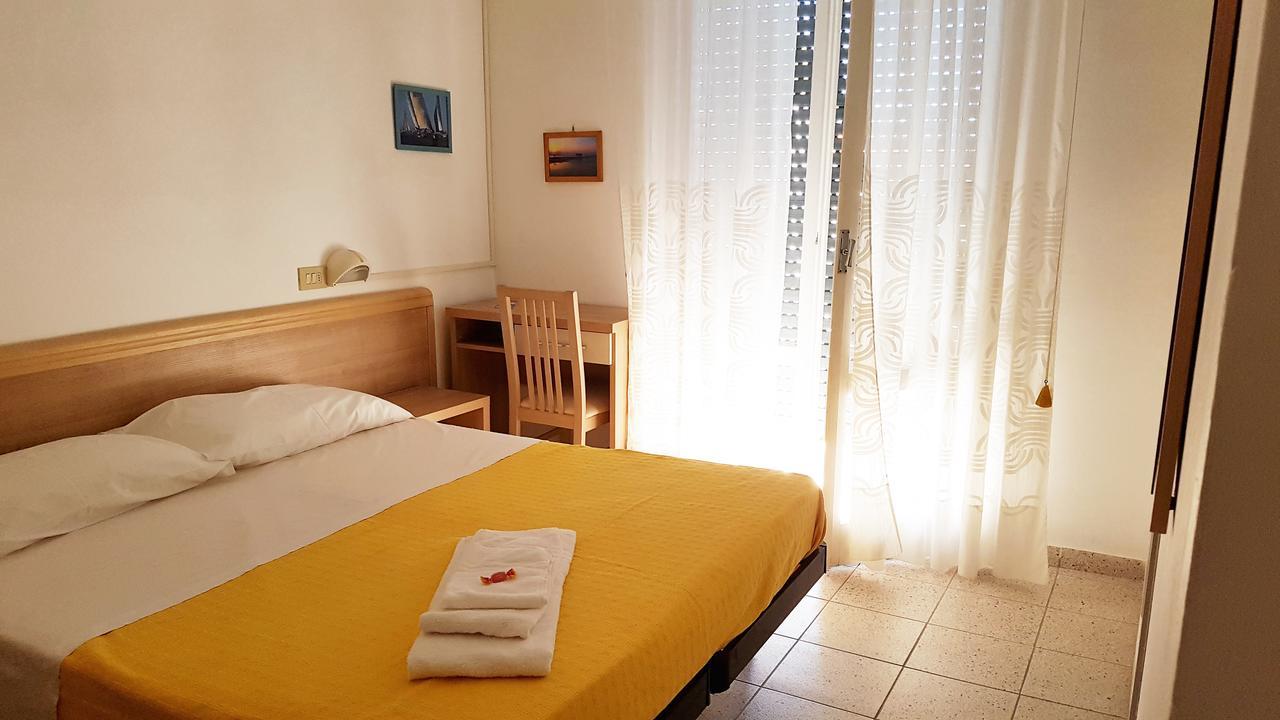Hotel Le Pleiadi Bellaria-Igea Marina Exterior foto